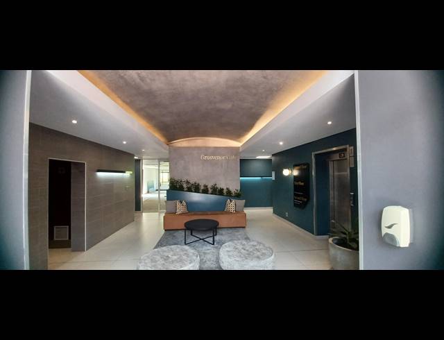 251M² OFFICE TO LET IN HYDE PARK
